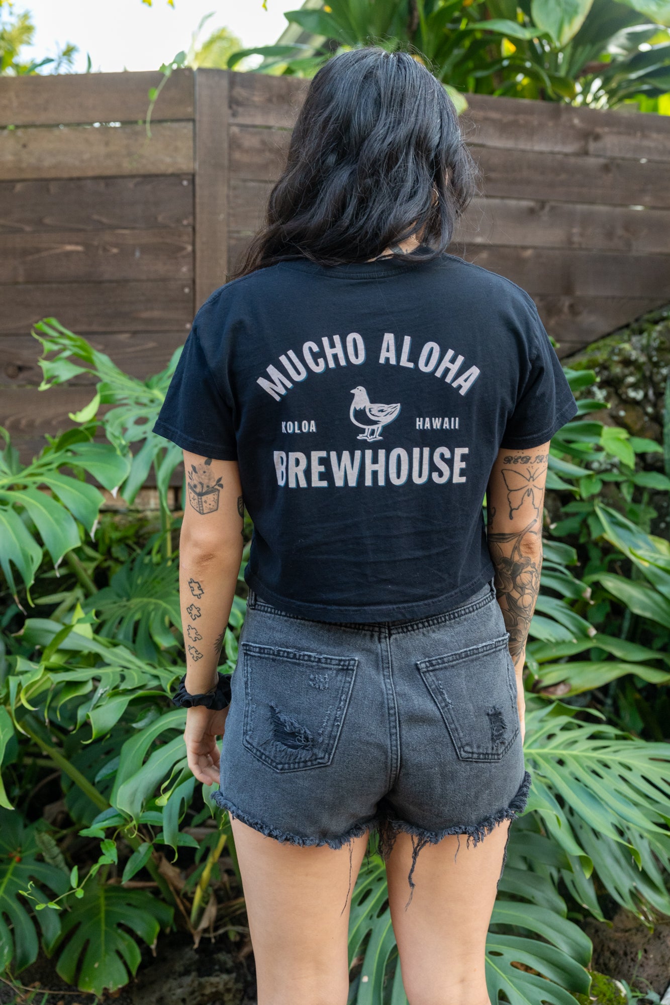 Brewhouse Uniform Crop Tee – Black